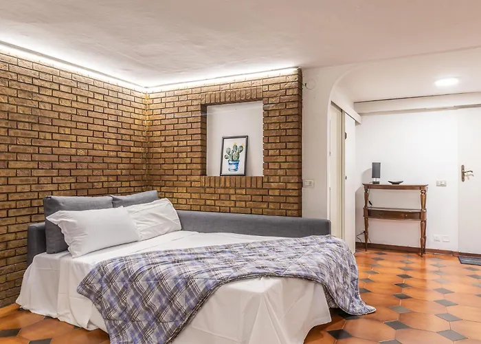 Taverna Di Marzabotto-hospital Station Parking